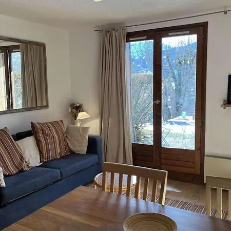 شقة Studio With South Facing Terrace In *