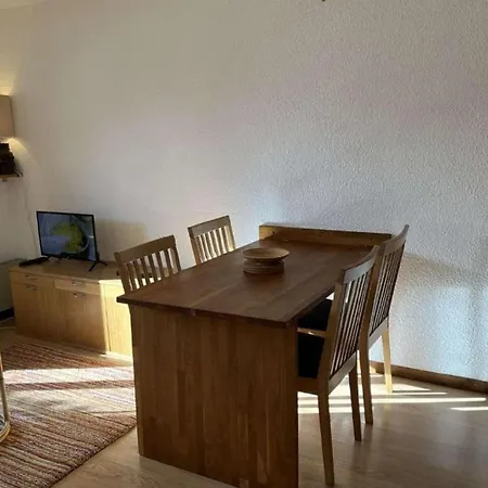 شقة Studio With South Facing Terrace In Demi-Quartier